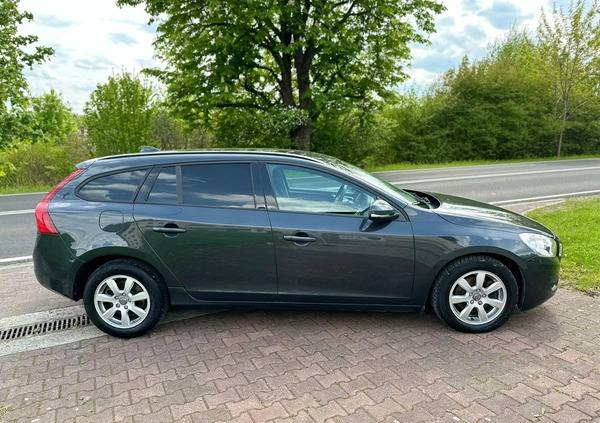 Volvo V60 cena 33900 przebieg: 170000, rok produkcji 2013 z Jaworzno małe 326